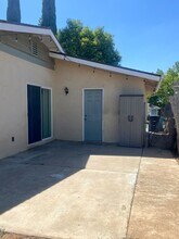 261 Syllmar Cir in Calimesa, CA - Building Photo - Building Photo