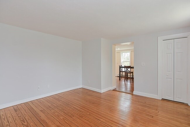 12 Community Way in Foxboro, MA - Building Photo - Building Photo