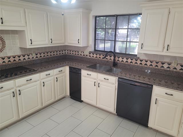 5719 Encore Dr in Dallas, TX - Building Photo - Building Photo