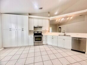 2817 Mondavi Dr in Rockledge, FL - Building Photo - Building Photo