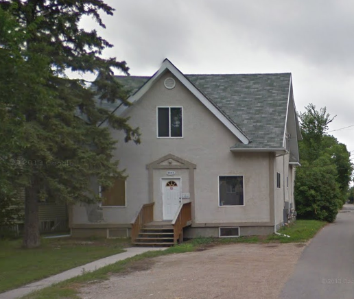 property at 2353 Ottawa St