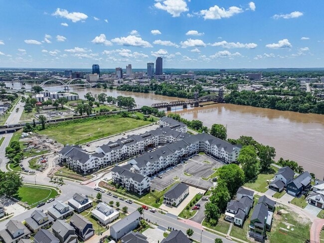 The Resort at Rockwater in North Little Rock, AR - Foto de edificio - Building Photo