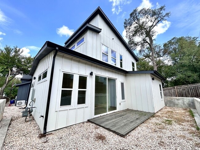 property at 1403 Cometa St