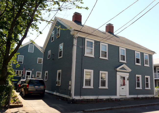 22 Becket St in Salem, MA - Foto de edificio - Building Photo