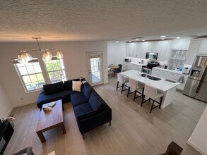 1024 Jeater Bend Dr in Kissimmee, FL - Building Photo - Building Photo