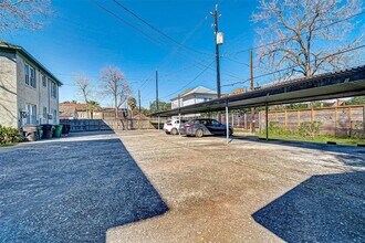 1024 Heights Blvd in Houston, TX - Building Photo - Building Photo