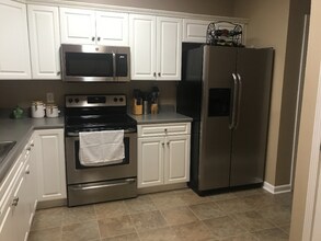 364 Normandy Cir in Nashville, TN - Building Photo - Building Photo