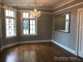 1209 SW 6th Ave-Unit -Unit 706 in Portland, OR - Building Photo - Building Photo