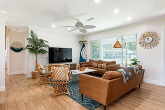431 SE 4th St in Deerfield Beach, FL - Building Photo - Building Photo