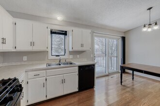 20575 Jade Cir in Lakeville, MN - Building Photo - Building Photo