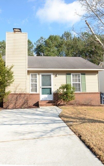 132 Brenda Dr photo'