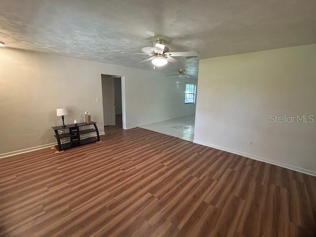 5038 54th Way N in St. Petersburg, FL - Building Photo - Building Photo