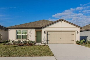 3655 Benham Rise Rd in Spring Hill, FL - Building Photo