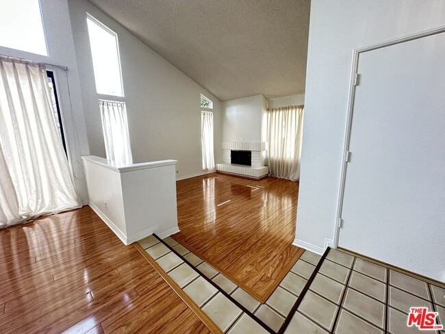 4039 Lamarr Ave in Culver City, CA - Foto de edificio - Building Photo