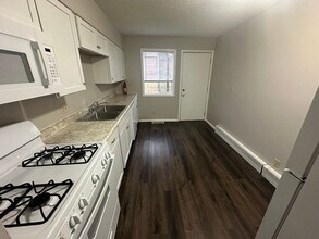 607 Hillview Dr in Normal, IL - Building Photo - Building Photo