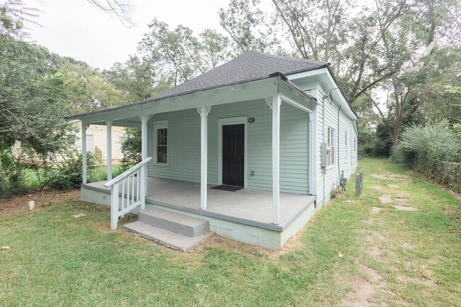 526 N 17th St in Griffin, GA - Building Photo - Building Photo