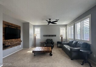 90 W Beechnut Pl in Chandler, AZ - Building Photo - Building Photo
