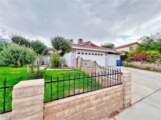 property at 3778 S Spitze Dr