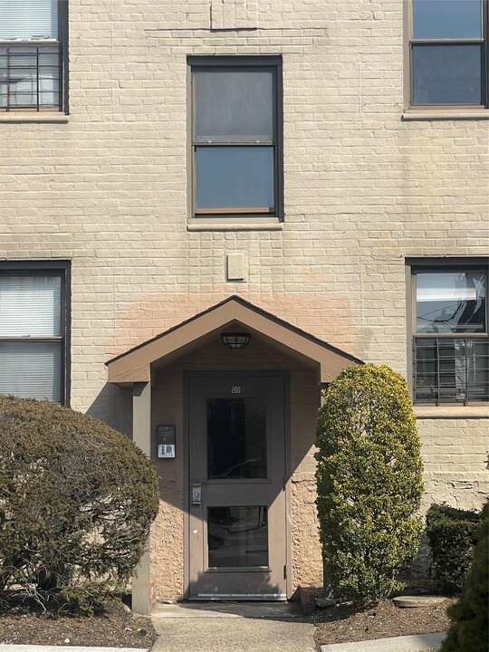280 Cedarhurst Ave in Cedarhurst, NY - Building Photo