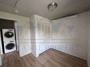 412 E Flint St in Laramie, WY - Building Photo - Building Photo
