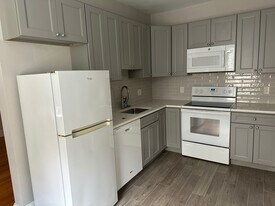 370 Chestnut Hill Ave, Unit 34 in Boston, MA - Building Photo
