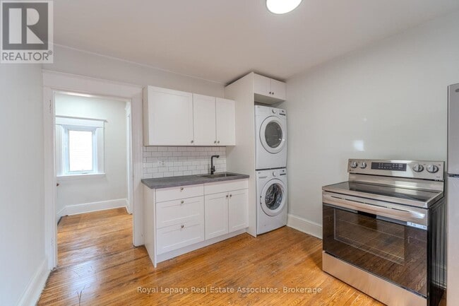 property at 157 William St