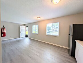 315 Edward St in Durham, NC - Building Photo - Building Photo