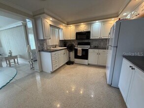 5025 Zodiac Ave in Holiday, FL - Building Photo - Building Photo