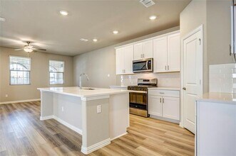 2652 Gateway Ave in Corinth, TX - Building Photo - Building Photo