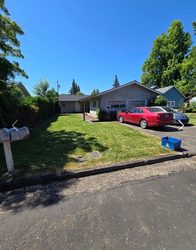 property at 1010-1012 21st Ave SE