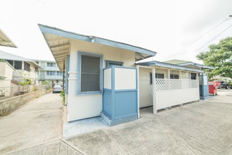 730 Piikoi St in Honolulu, HI - Building Photo - Building Photo