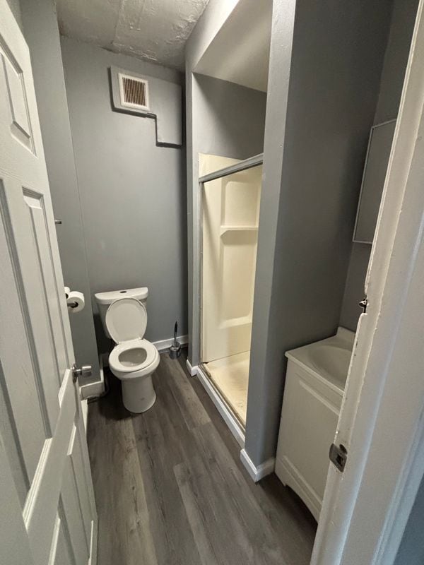 2372 Main St in Hartford, CT - Building Photo - Building Photo