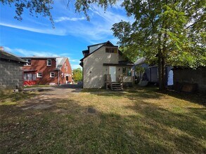 35 Dayton St in Johnson City, NY - Building Photo - Building Photo