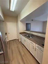 45 Maleena Mesa St in Henderson, NV - Building Photo - Building Photo