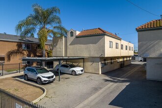 1006 S Record Ave in Los Angeles, CA - Building Photo - Building Photo