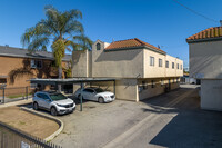 1006 S Record Ave in Los Angeles, CA - Foto de edificio - Building Photo