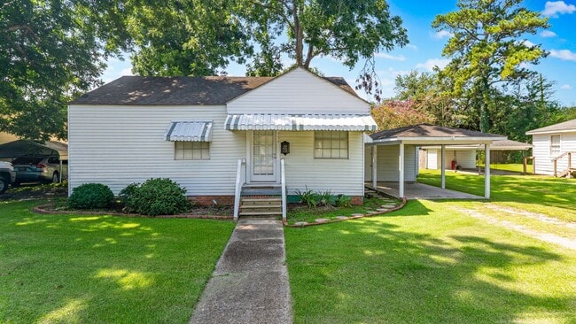 759 Ave D in Port Allen, LA - Building Photo - Building Photo