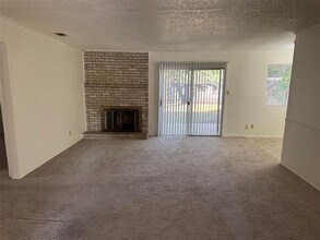 4418 Dove Dr in Austin, TX - Building Photo - Building Photo