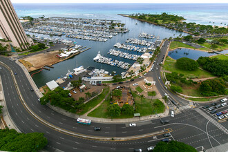 1600 Ala Moana Blvd, Unit 3204 in Honolulu, HI - Building Photo - Building Photo