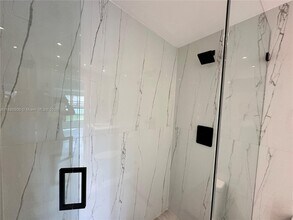 1436 SW 76th Ct in Miami, FL - Building Photo - Building Photo