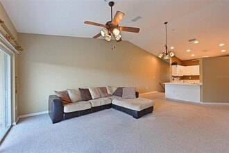 6335 Bay Cedar Ln in Bradenton, FL - Building Photo - Building Photo
