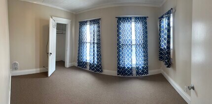 213 Emerson Ave, Unit Tipp Hill 2nd floor Apt. in Syracuse, NY - Building Photo - Building Photo