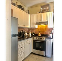 60 Charlesgate E, Unit J4 in Boston, MA - Building Photo