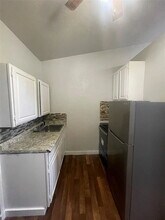 1108 W McCarty Ln in San Marcos, TX - Building Photo - Building Photo