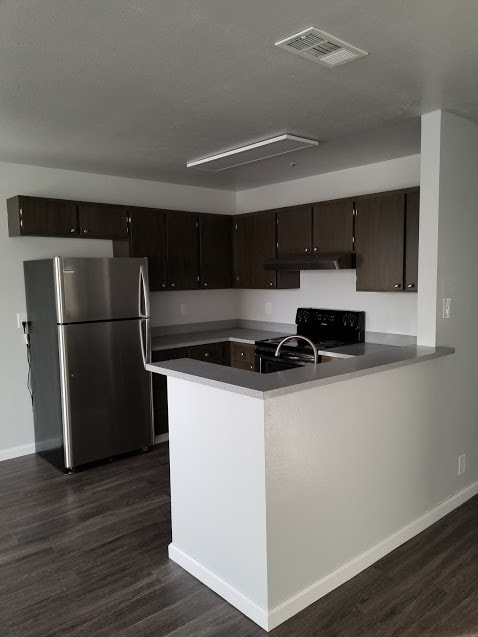 Creekside Apartments in Winters, CA - Foto de edificio