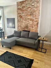 1235 Highland St in Columbus, OH - Foto de edificio - Building Photo
