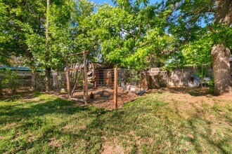 150 W 11th St in Loveland, CO - Building Photo - Building Photo