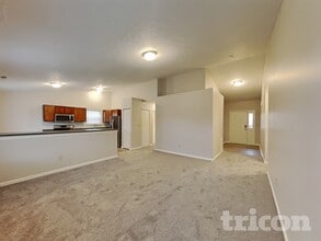 5237 Montavia Ln in Indianapolis, IN - Building Photo - Building Photo