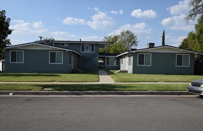 property at 622 Pine Ave