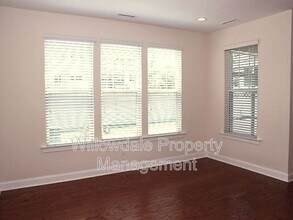 1064 Midvale Ave in Morrisville, NC - Building Photo - Building Photo